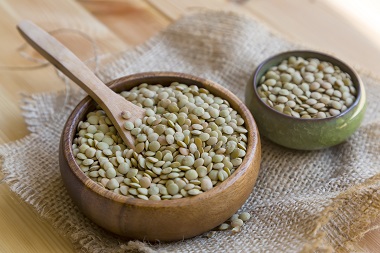 Uncooked-green-lentil_shutterstock_678361522.jpg